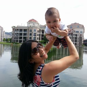 Meet your Posher, Elizabeth